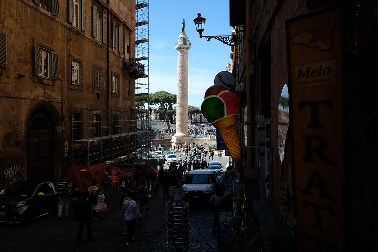 PHOTO_HALF1_A